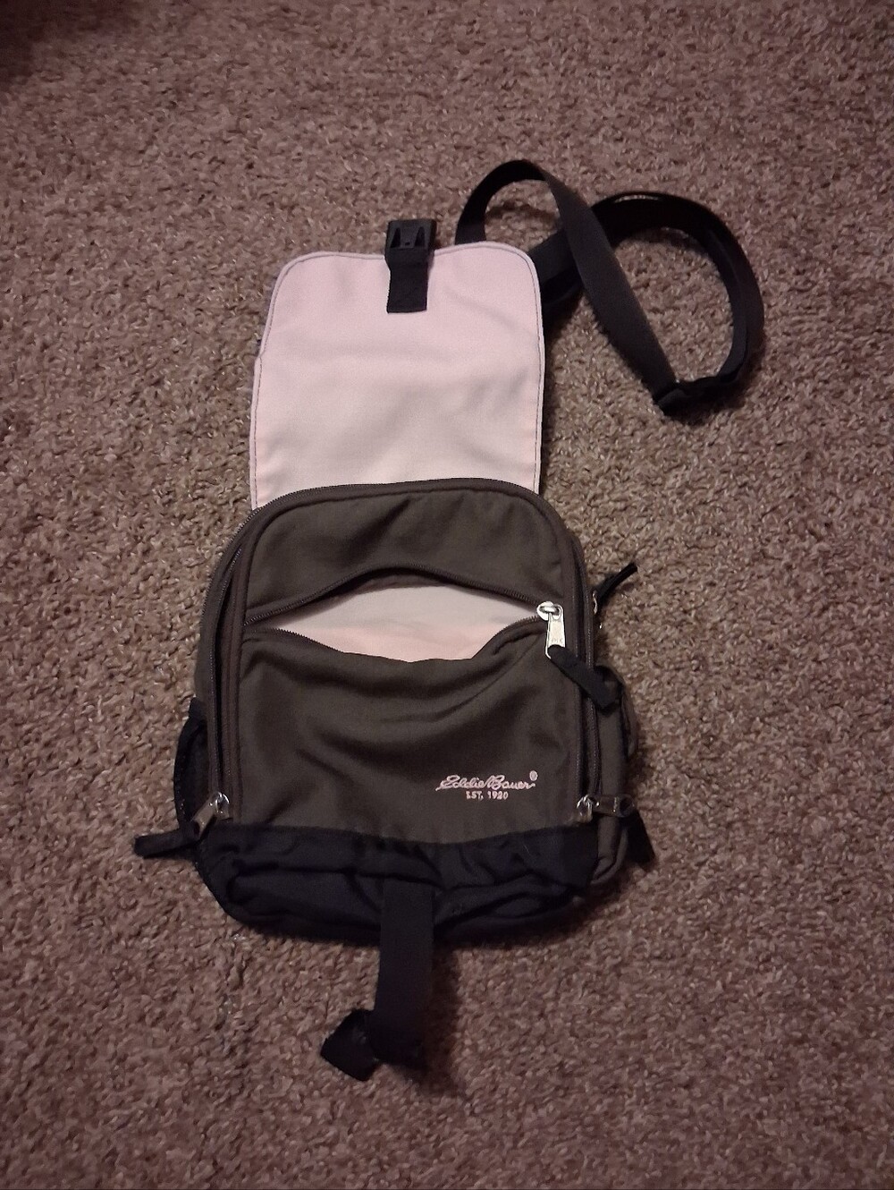 Eddie Bauer Army Green, Black & Pink Canvas Crossbody Sling Bag - Multi-Pocket - Picture 3 of 10